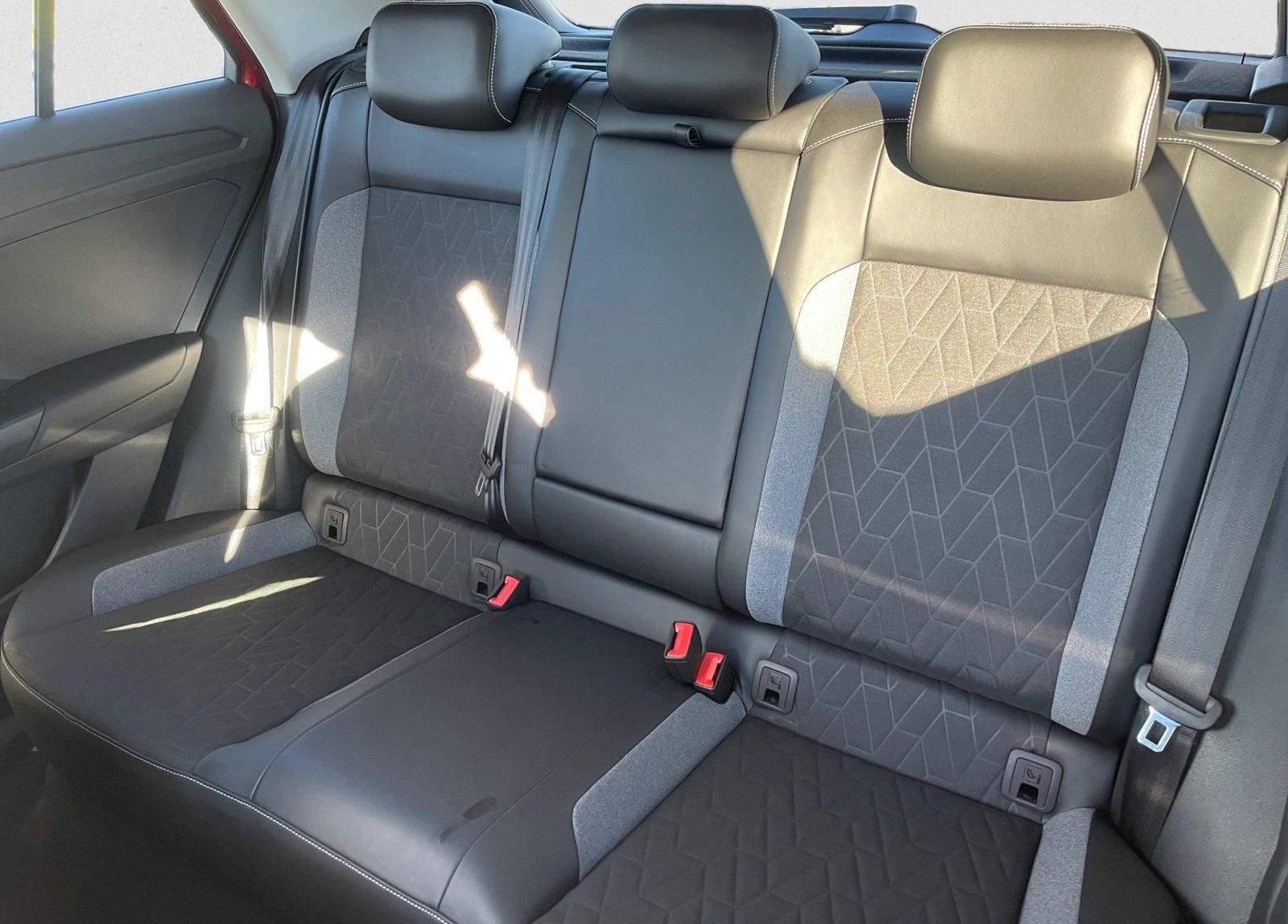 Volkswagen T-Roc GOAL TSI DSG|AHK|KAMERA|NAVI|TRAVEL ASSIST foto 10