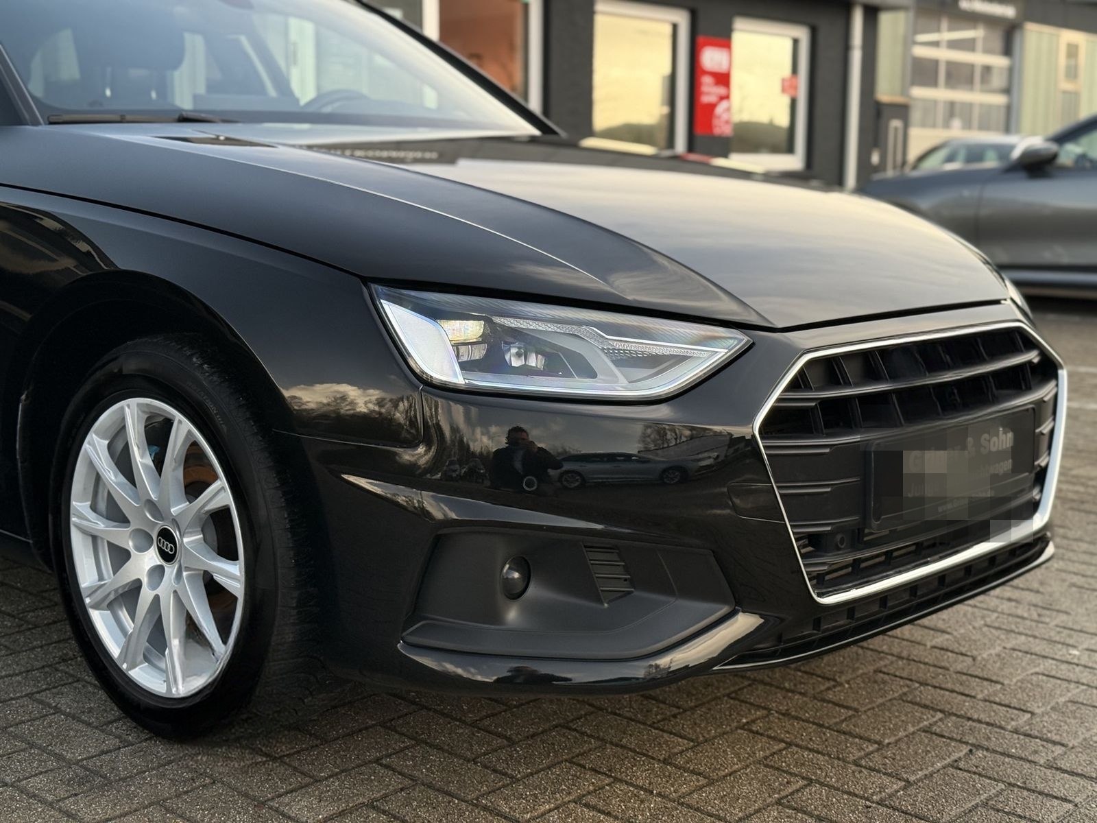 Audi A4 35 TFSI S-Tronic,Sitzheizung,Kessy,Navi,3,99% foto 4