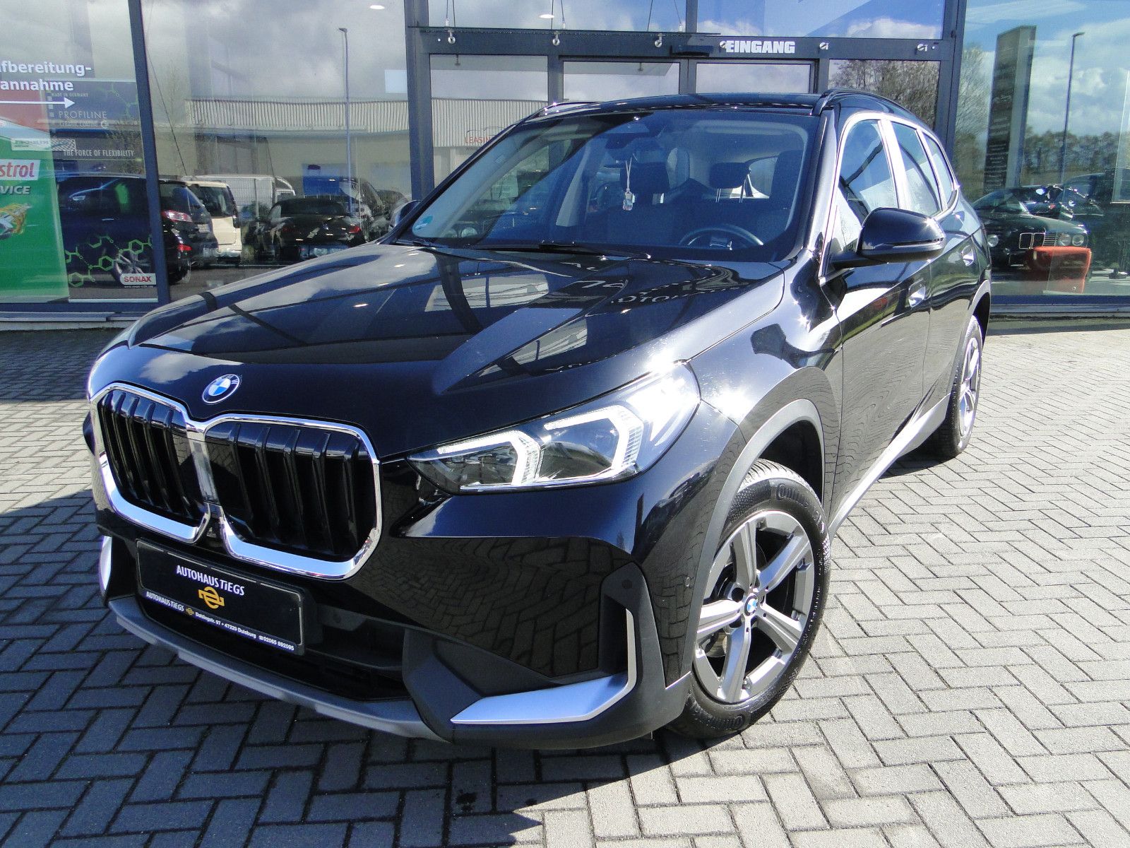BMW X1 18D Widescreen/Ambiente/LED foto 2