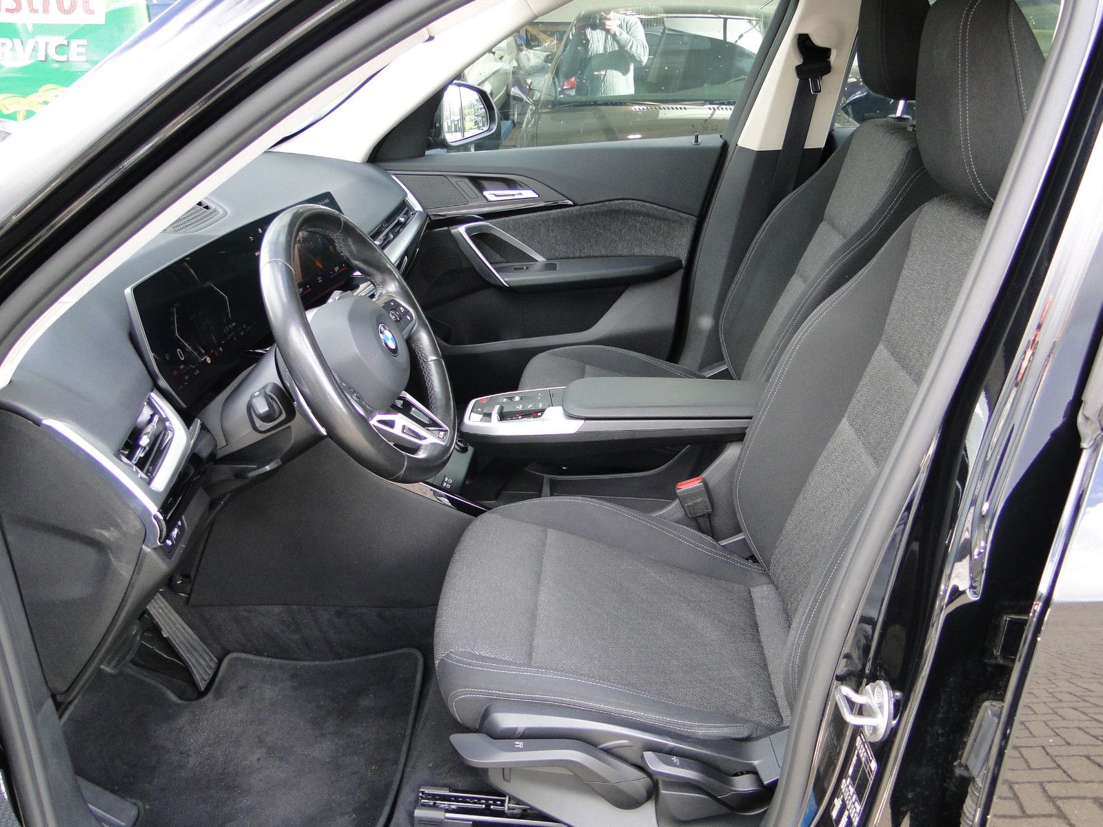 BMW X1 18D Widescreen/Ambiente/LED foto 13