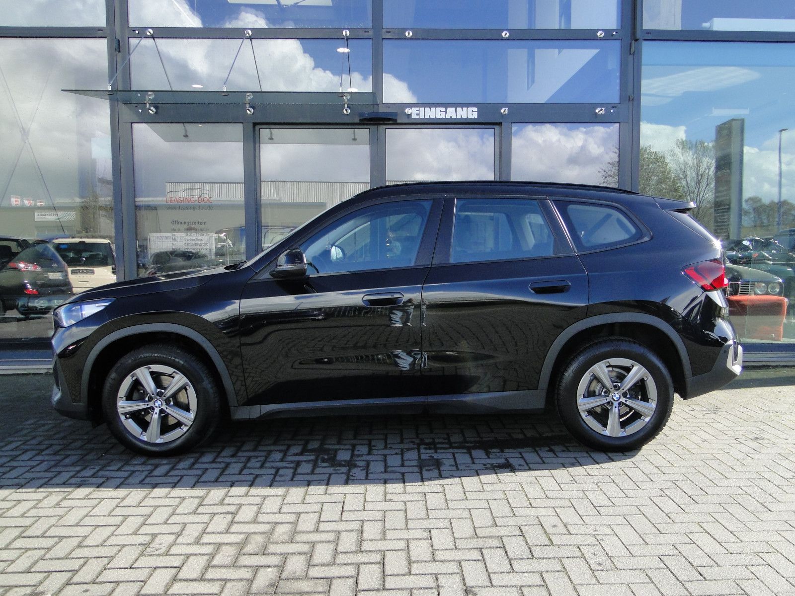 BMW X1 18D Widescreen/Ambiente/LED foto 3