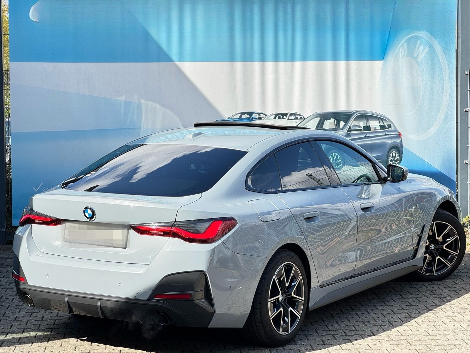 BMW 420i Gran Coupe M Sport Glasdach RFK DA Ambiente foto 3