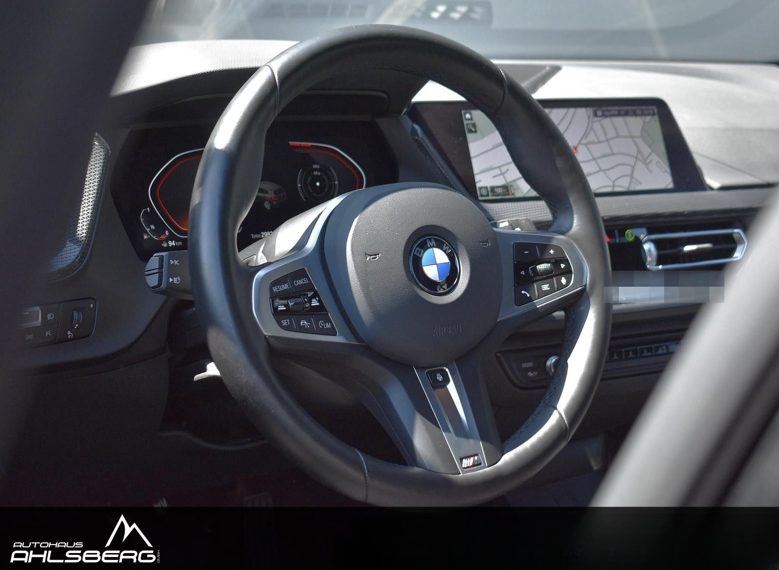BMW 118 i SPORT/SHADOW/ H-K/ACC/HUD/MEMORY/PANO/M-LE foto 11