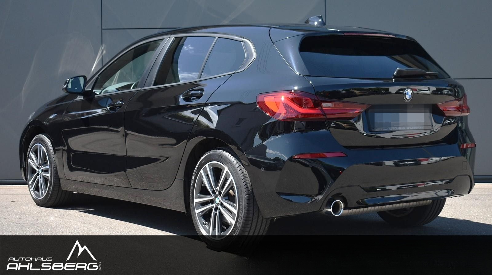 BMW 118 i SPORT/SHADOW/ H-K/ACC/HUD/MEMORY/PANO/M-LE foto 8