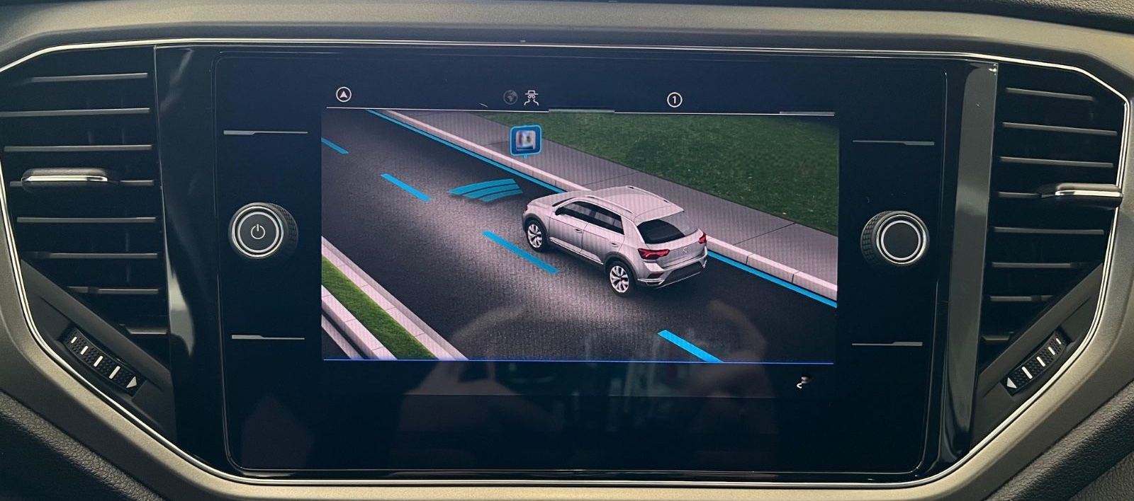 Volkswagen T-ROC 2.0TDI*NAV*STYLE*SHZ*MFL*AHK*PDC*17"1-HAND foto 12