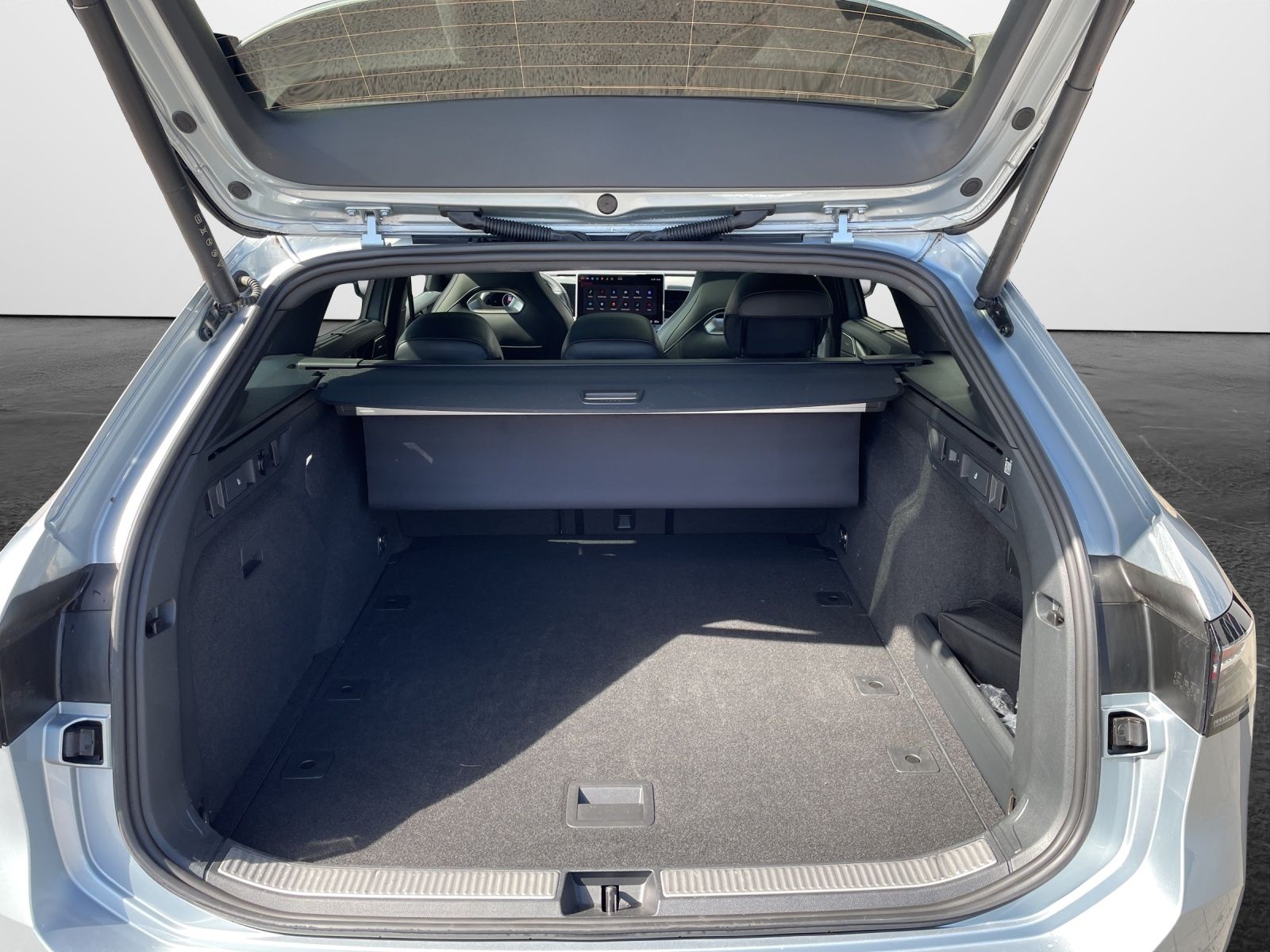 Volkswagen Passat Variant 2.0 TDI DSG R-line  HeadUp Panoda foto 13