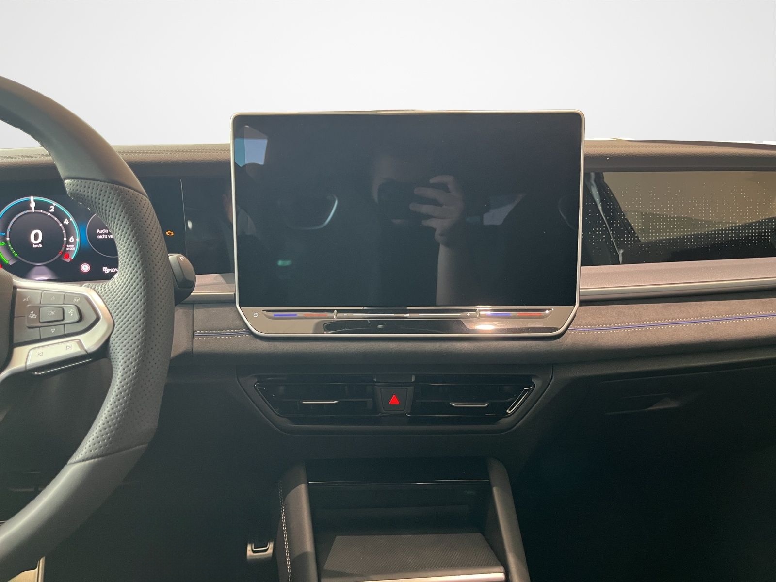 Volkswagen Tayron 1.5 TSI DSG eHybrid R-Line  HeadUp AHK Na foto 11