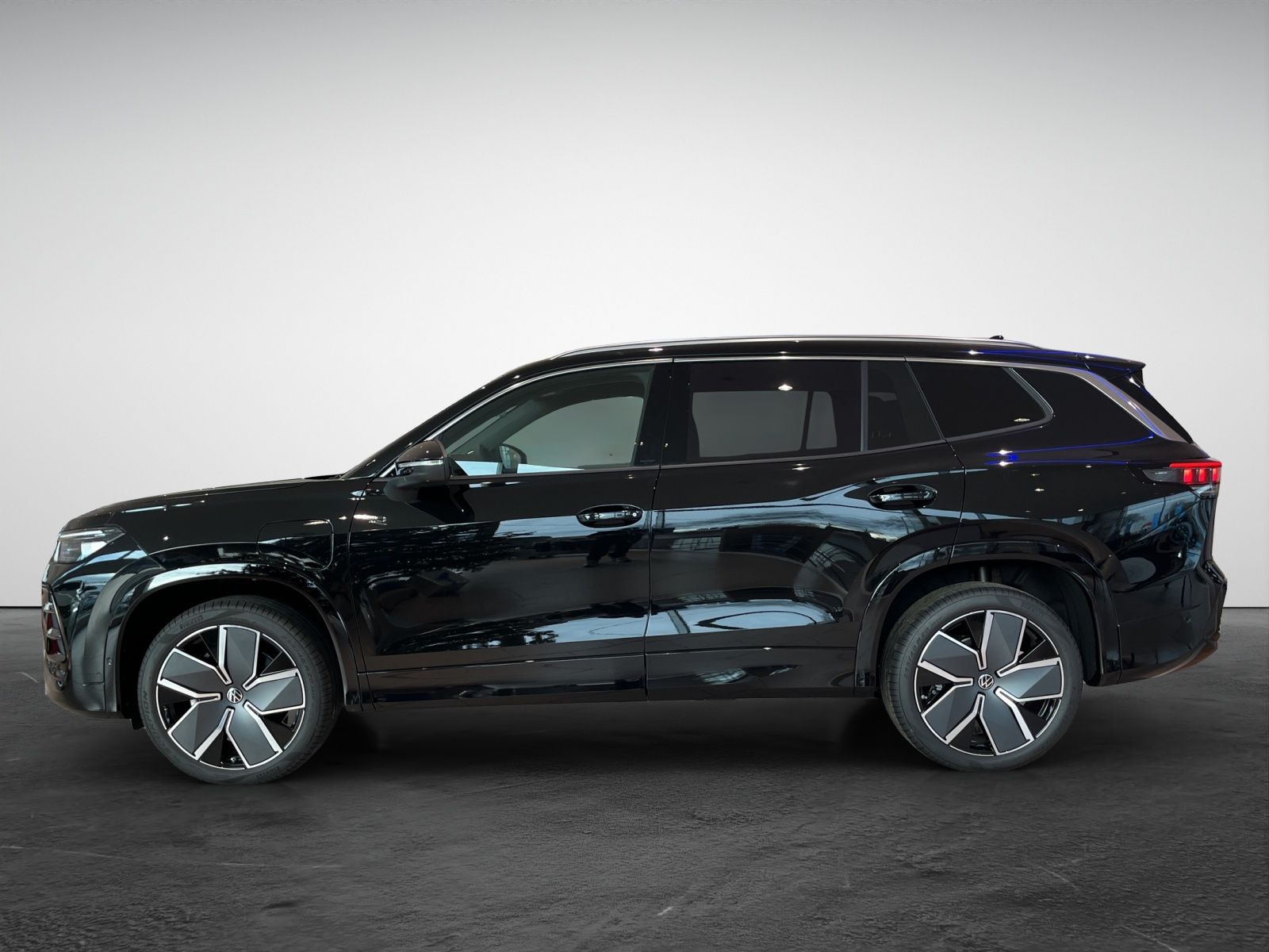 Volkswagen Tayron 1.5 TSI DSG eHybrid R-Line  HeadUp AHK Na foto 4