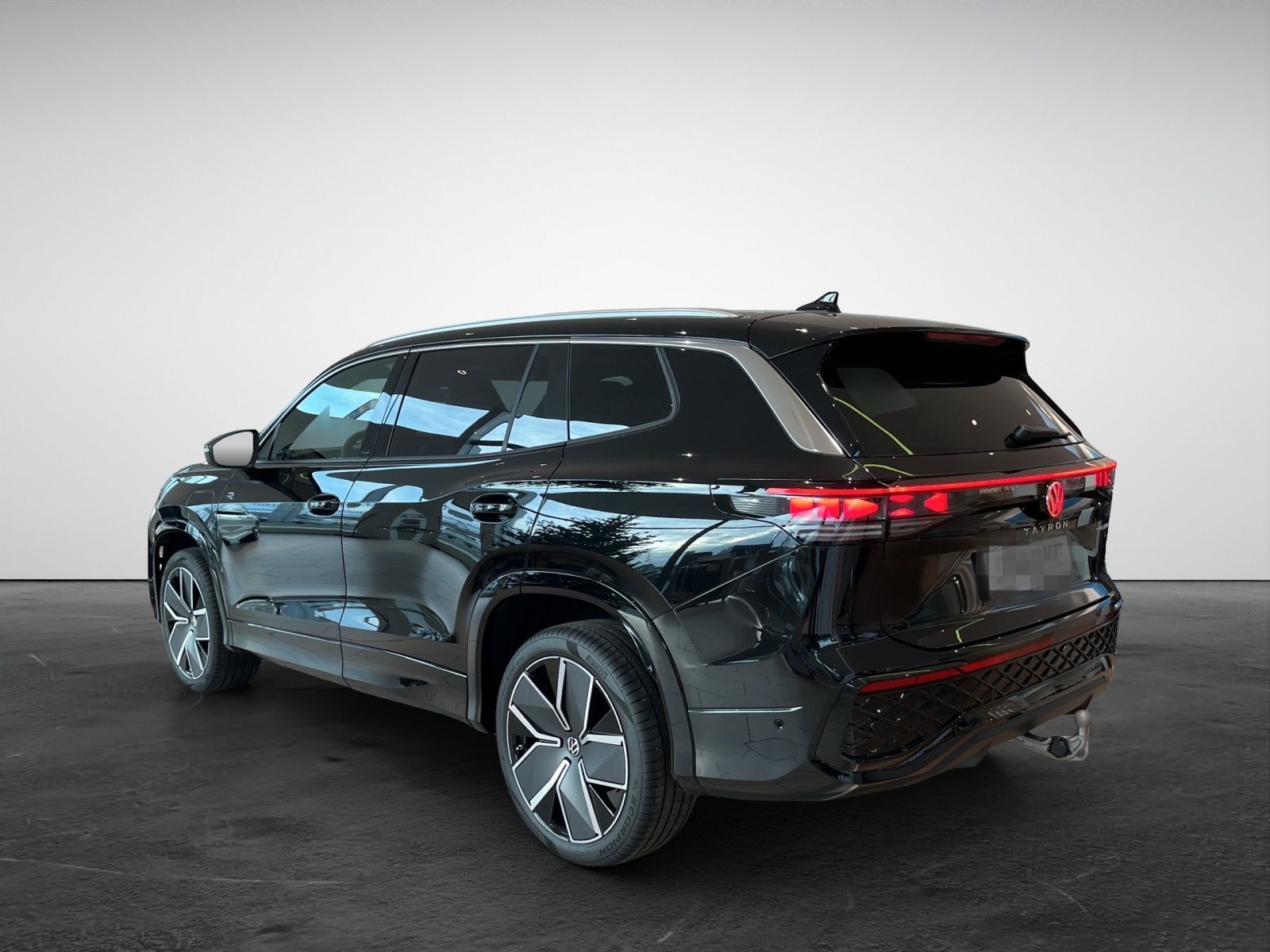 Volkswagen Tayron 1.5 TSI DSG eHybrid R-Line  HeadUp AHK Na foto 5