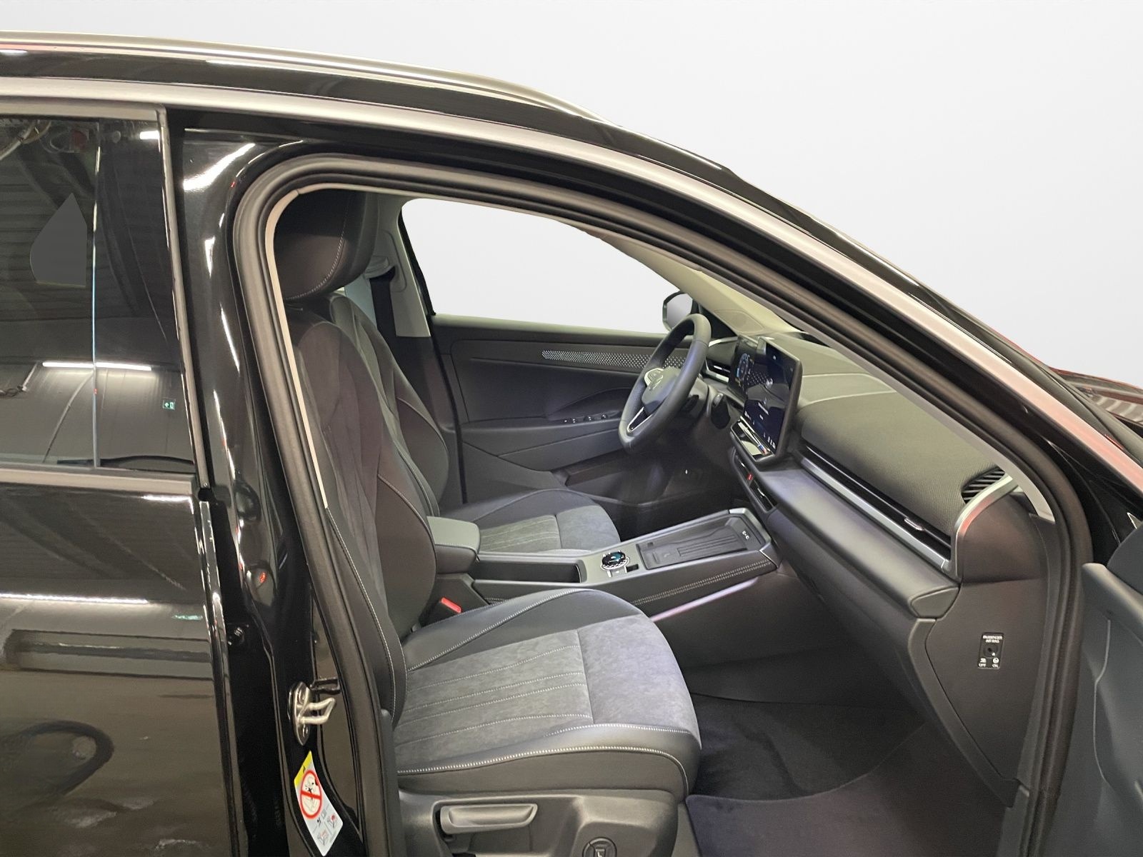 Volkswagen T-Roc 1.5 eTSI DSG Style AHK NACI WR Sitzheizg.  foto 14