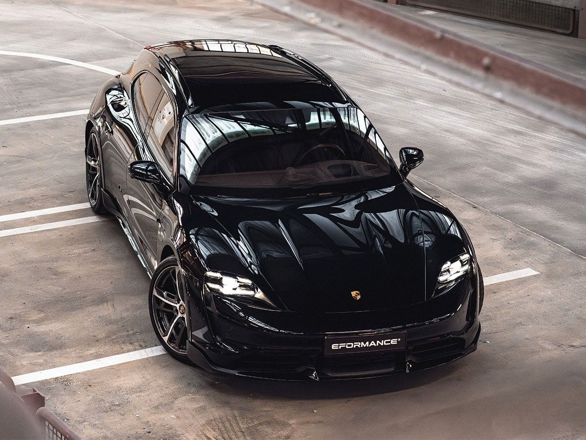 Porsche Taycan Turbo S Cross Turismo Offroad-Design P foto 7