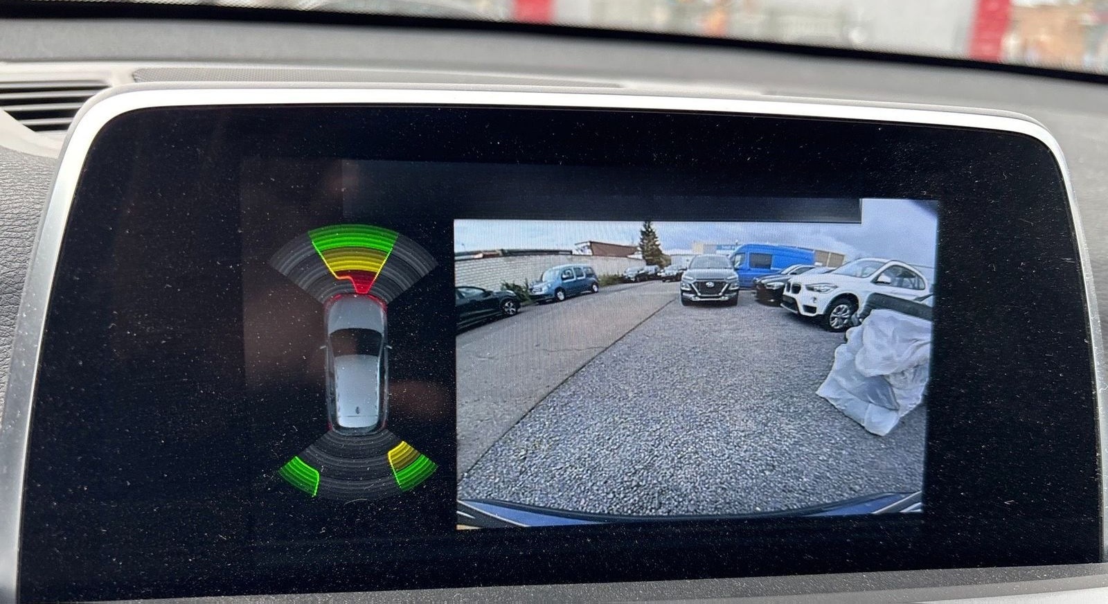BMW X1 sDrive18d AHK/CAM/LED/HIFI foto 8