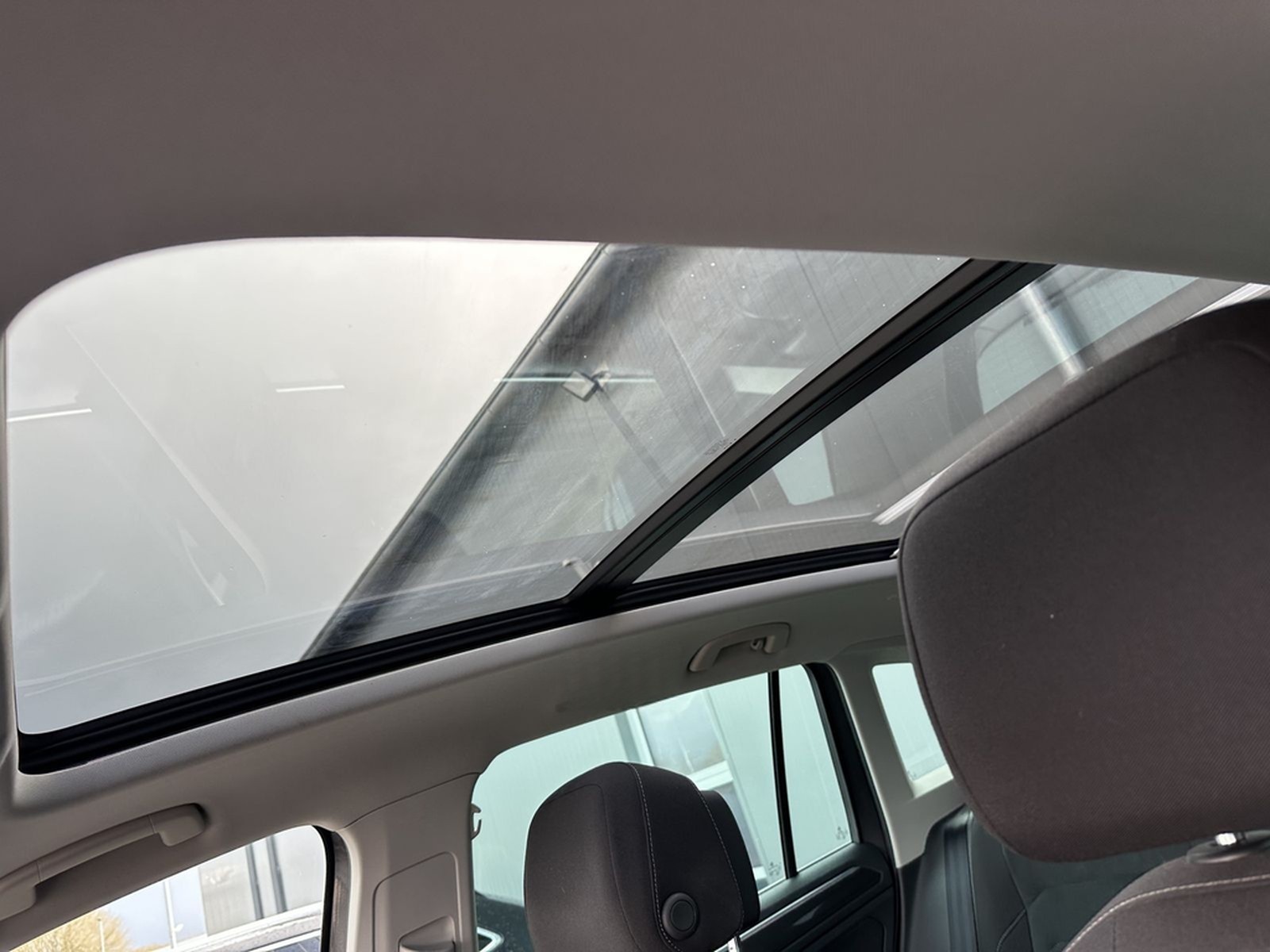 Volkswagen Tiguan 2.0 TSI 4M R-Line NAV+LED+AHK+KAM+PANO+AC foto 11