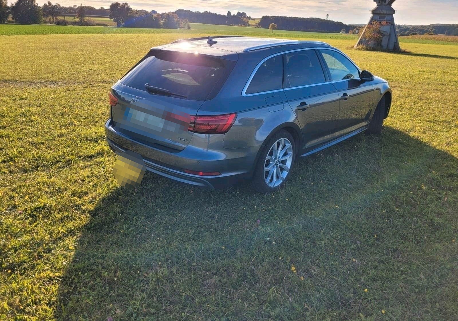 Audi A4 Avant b9 2.0 TDI quattro, foto 3