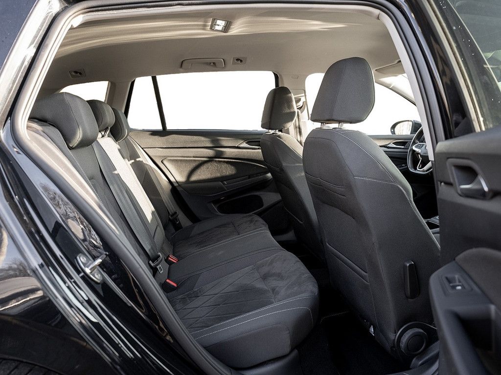 Volkswagen Golf VIII Variant 2.0 TDI Style AHK HUD NAVI ACC foto 4