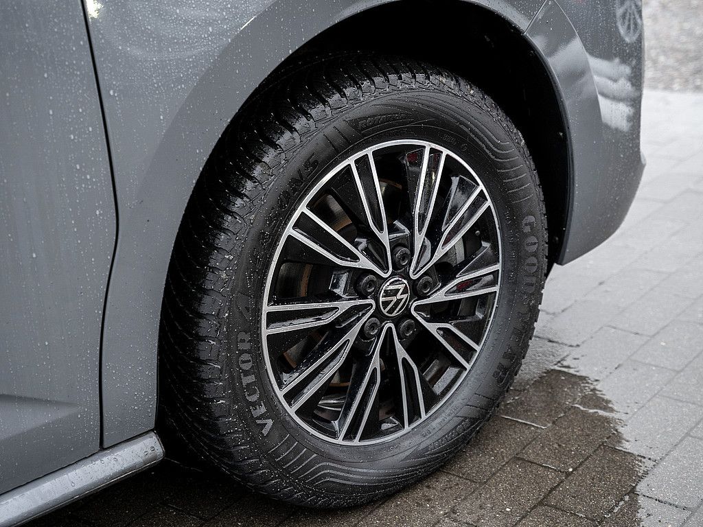 Volkswagen T7 Multivan 2.0 TSI Life KÜ AHK Navi KAM LED foto 5