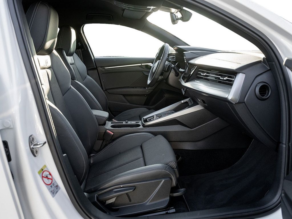 Audi S3 Sportback 2.0 TFSI quattro ACC LED SHZ KLIMA foto 2