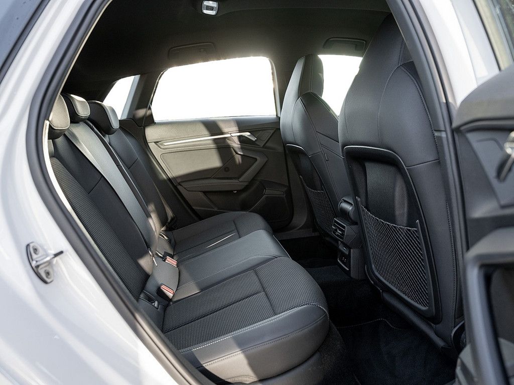 Audi S3 Sportback 2.0 TFSI quattro ACC LED SHZ KLIMA foto 4