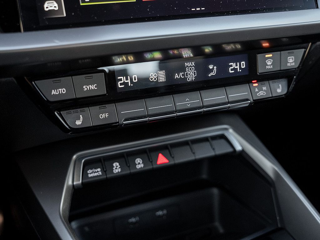 Audi S3 Sportback 2.0 TFSI quattro ACC LED SHZ KLIMA foto 8
