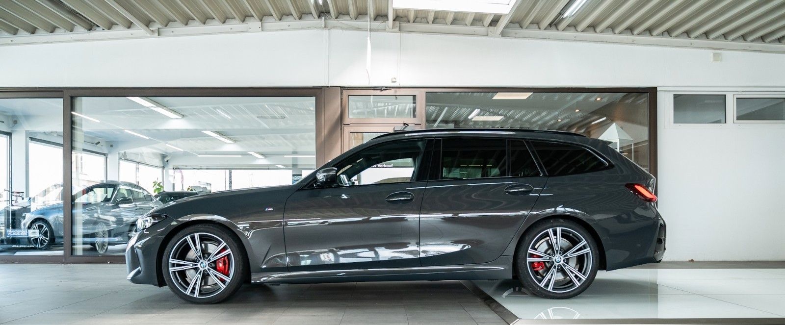 BMW 330d M Sport schwAHK HUD 360°Kam DrivAssisPro foto 10