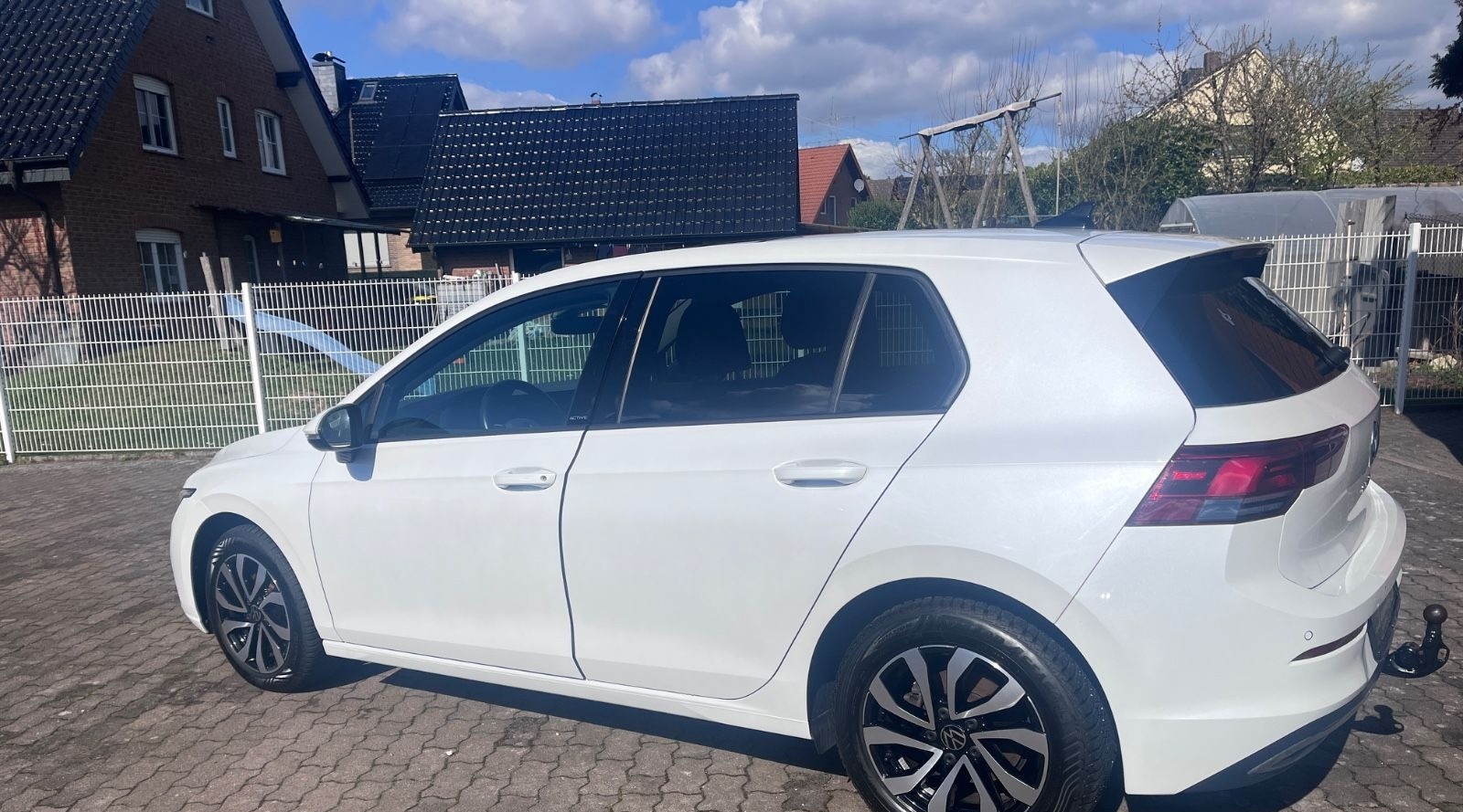 Volkswagen Golf VIII Lim. Active/Pano/elektr.AHK/Metallic foto 4