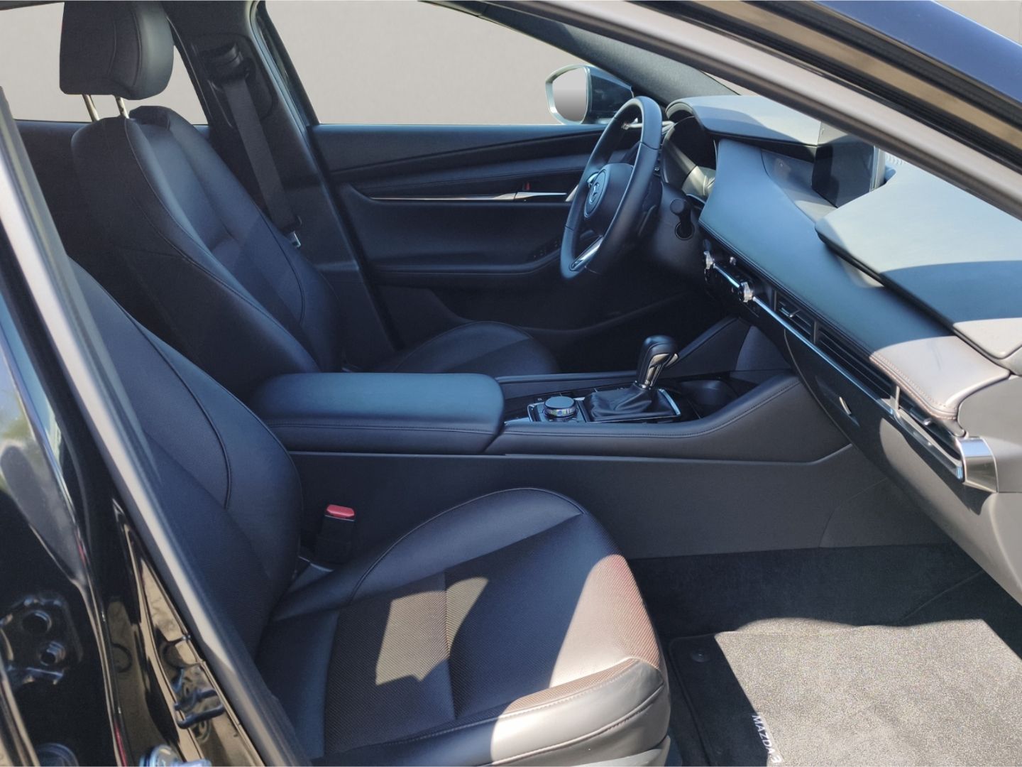 Mazda 3 SKY-G SOMO TAKUMI+LEDER+GJ-RÄDER !! foto 12