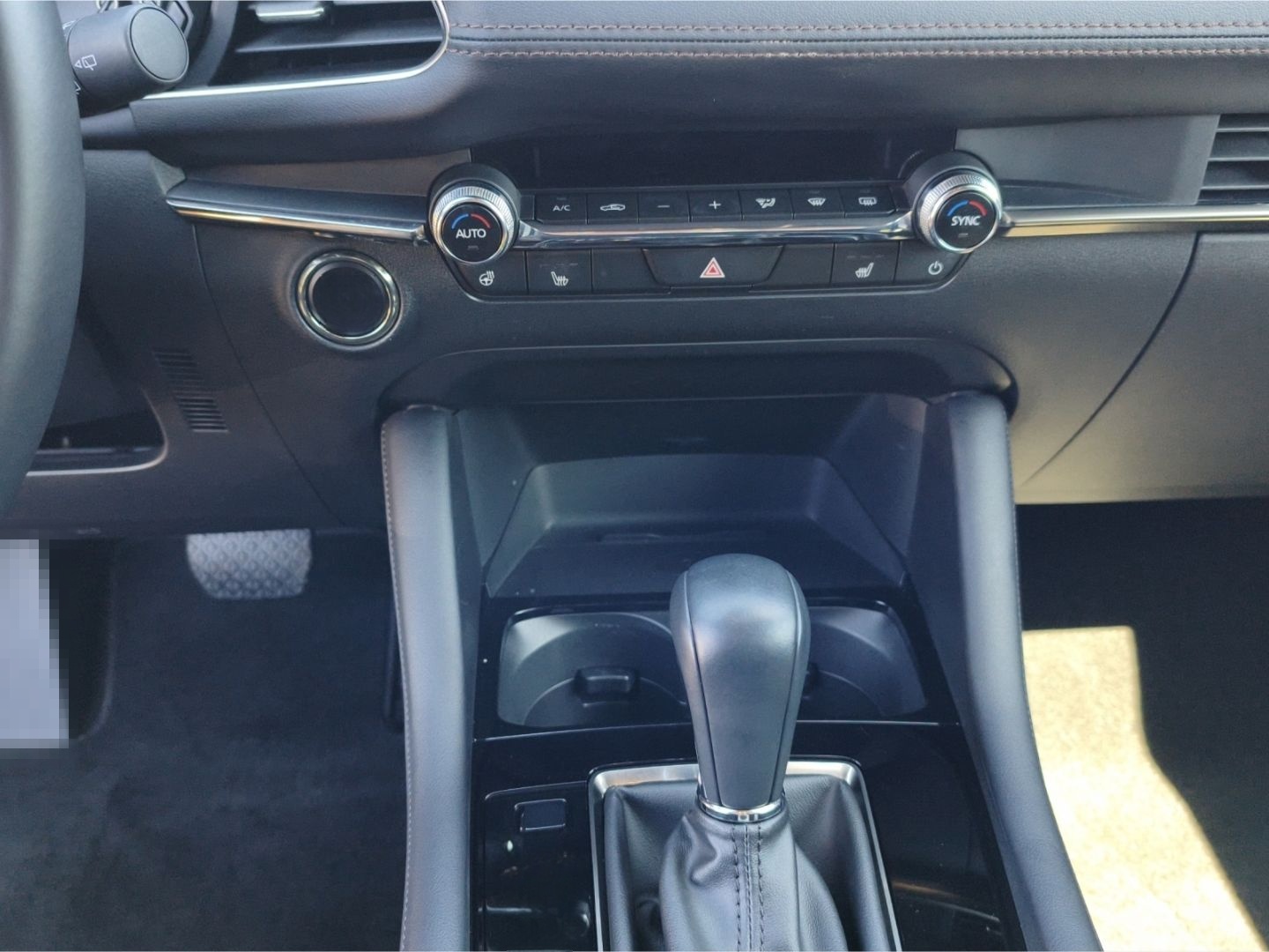 Mazda 3 SKY-G SOMO TAKUMI+LEDER+GJ-RÄDER !! foto 14