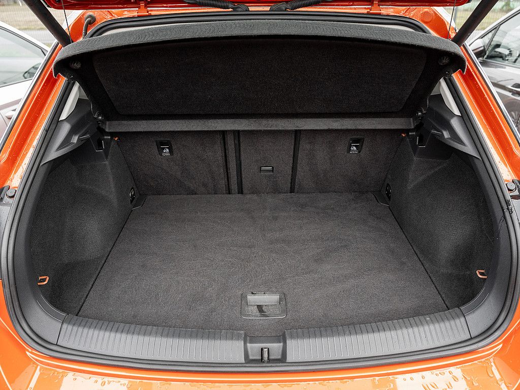 Volkswagen T-Roc 2.0 TDI Style 4M NAVI PANORAMA LED AHK foto 15