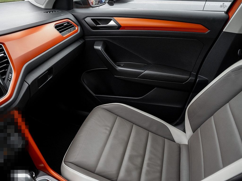 Volkswagen T-Roc 2.0 TDI Style 4M NAVI PANORAMA LED AHK foto 10
