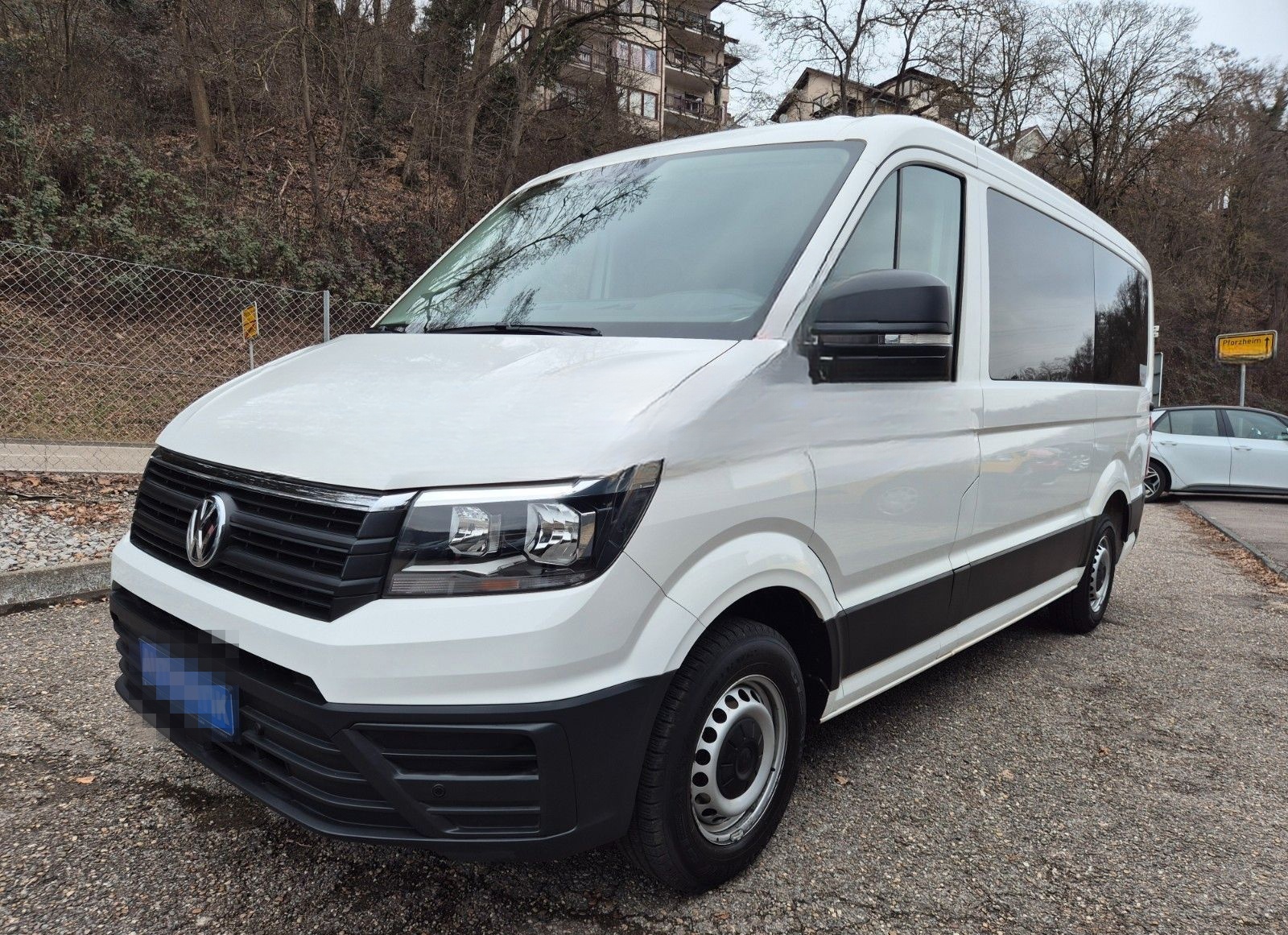 Volkswagen Crafter 35 mittellang 9-Sitzer Rollstuhllift DSG foto 3