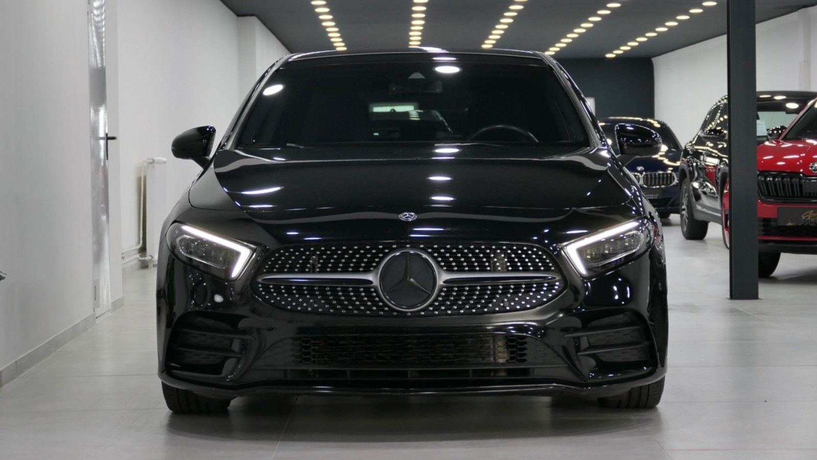 Mercedes-Benz A 250 AMG Line/Burmester/MBUX/RFK/Ambiente/19"LM foto 42