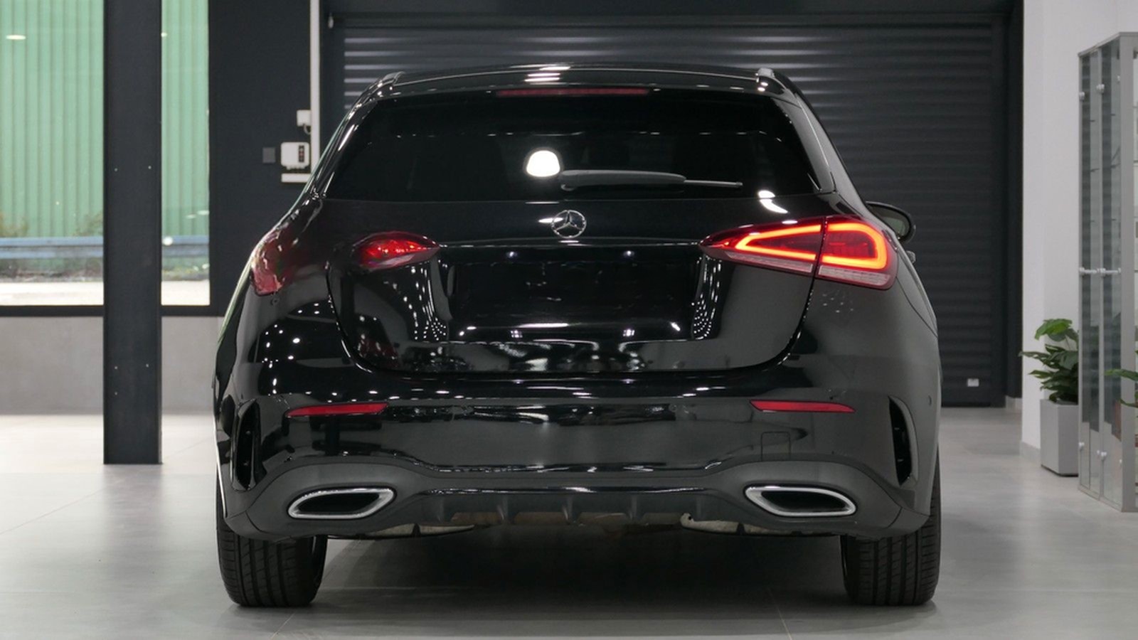Mercedes-Benz A 250 AMG Line/Burmester/MBUX/RFK/Ambiente/19"LM foto 43