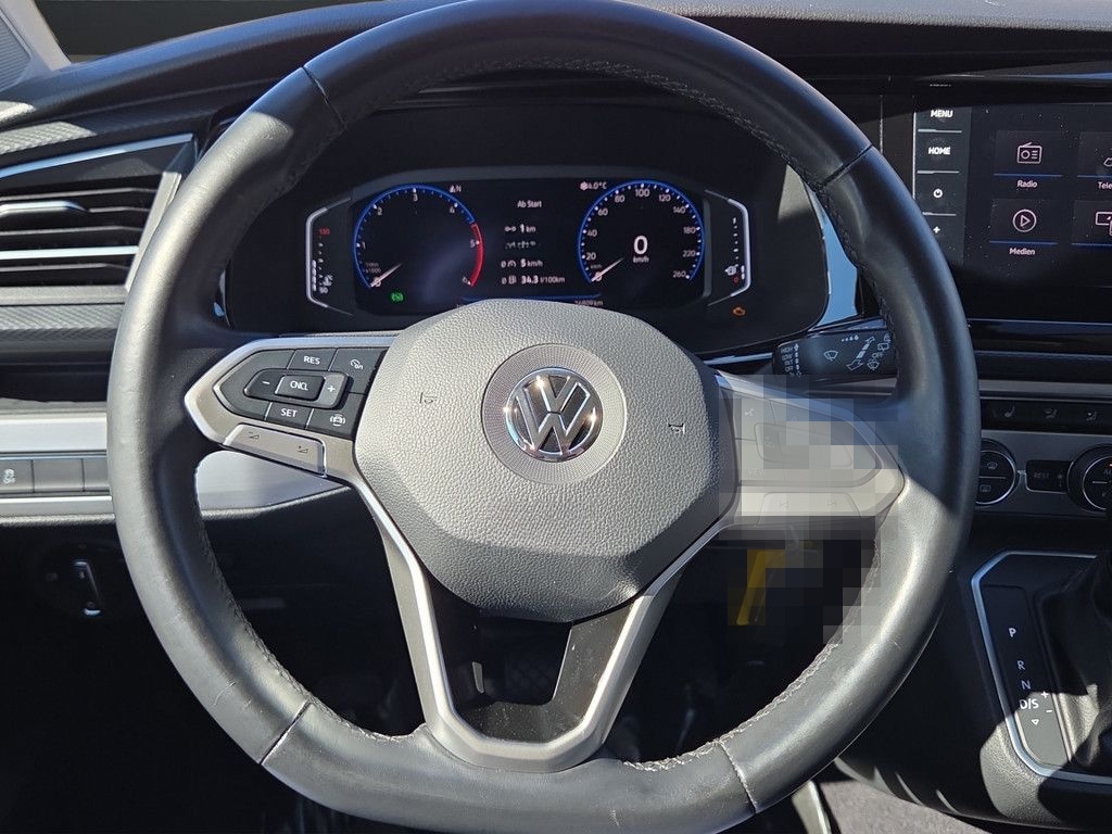 Volkswagen T6 Multivan 4 Sitzer NAVI PDC SHZ STANDH AHK foto 11