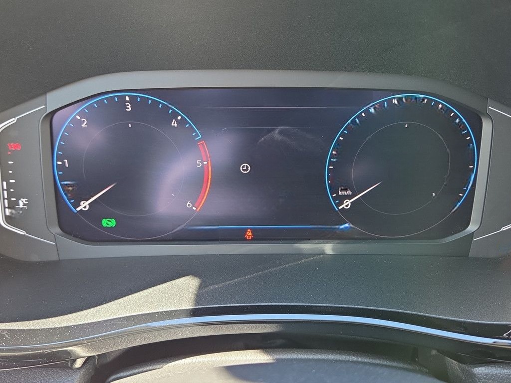 Volkswagen T6 Multivan 4 Sitzer NAVI PDC SHZ STANDH AHK foto 12