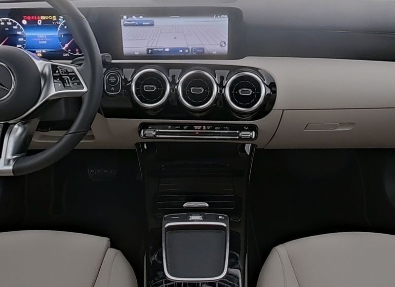 Mercedes-Benz A 200 d PROGRESSIVE ADVANCED PANORAMADACH WINTER foto 5