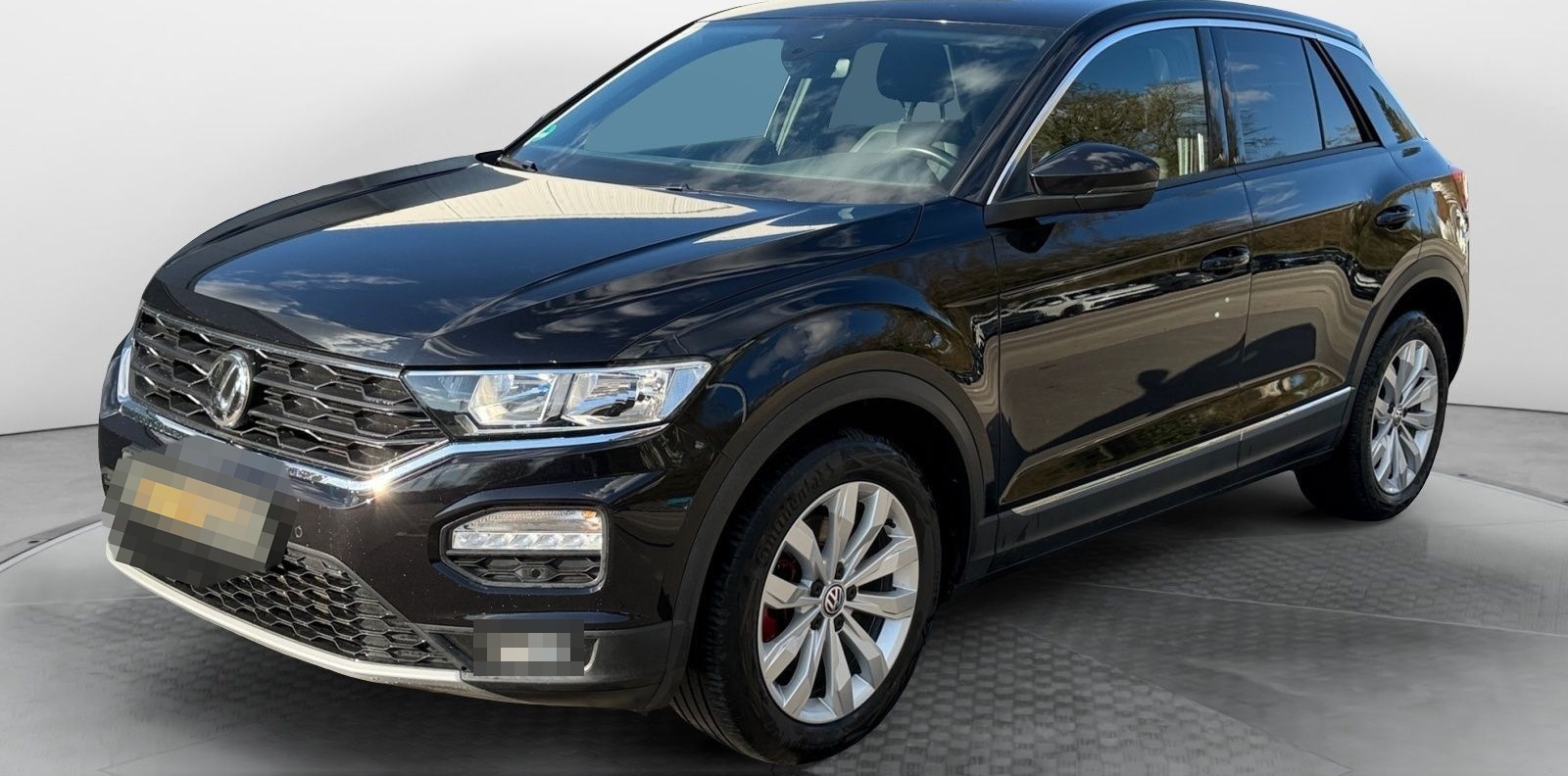 Volkswagen T-Roc 1.5 TSI  Sport foto 2