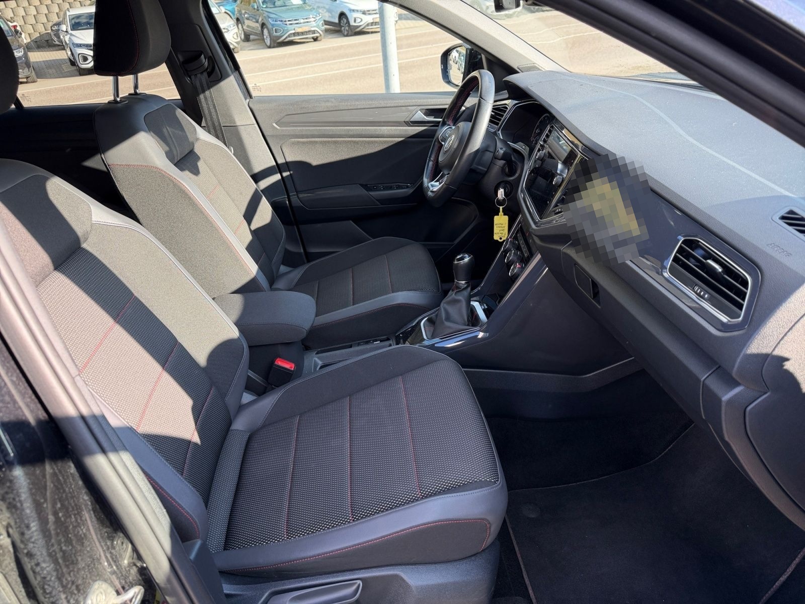 Volkswagen T-Roc 1.5 TSI  Sport foto 13