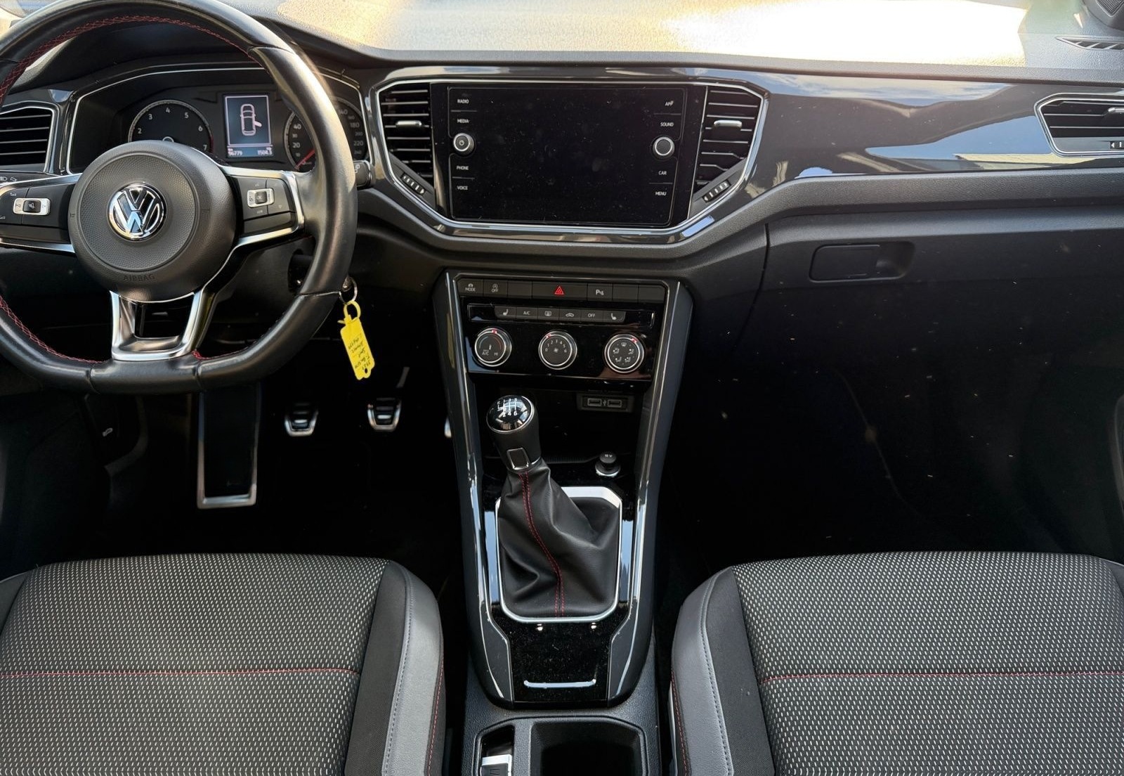 Volkswagen T-Roc 1.5 TSI  Sport foto 9