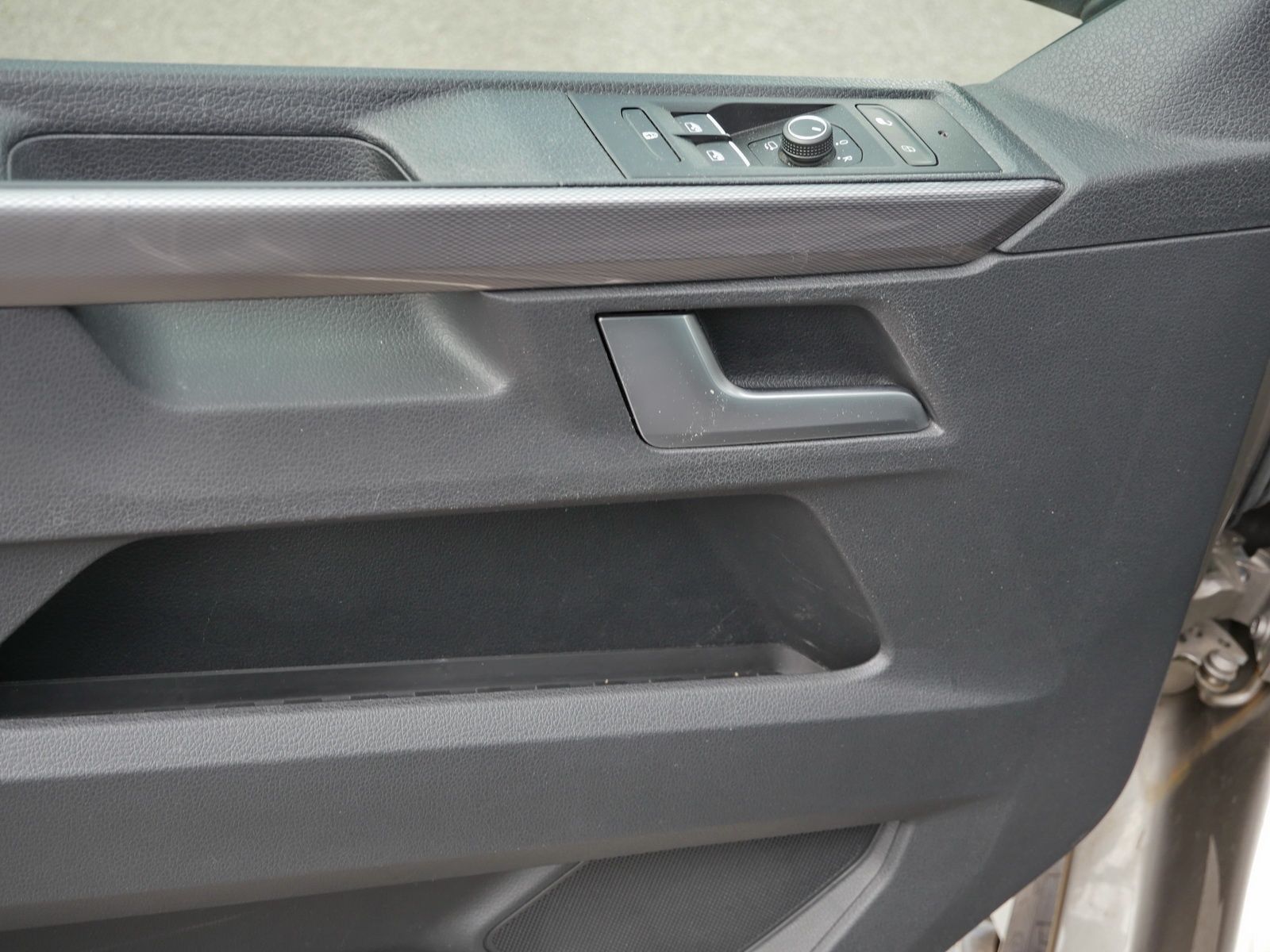 Volkswagen T6.1 Multivan Comfortline 2.0 TDI AHK*LED*RFK*AC foto 24