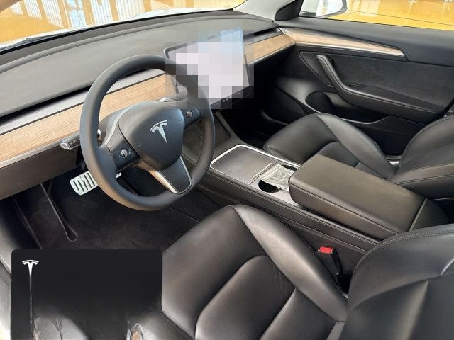 Tesla Model 3 Performance foto 11
