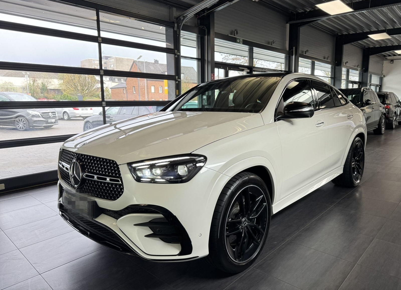 Mercedes-Benz GLE 350 de 4M Coupe AMG Premium+|Night|Pano|LM22 foto 3