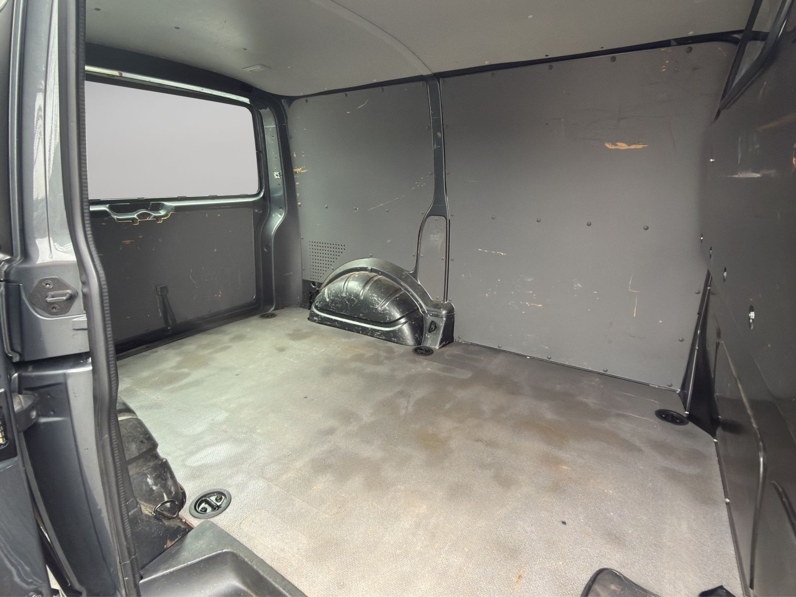 Volkswagen T6.1 Transporter 2.0 TDI FWD KR+AHK+KLIMA+DAB+ foto 15