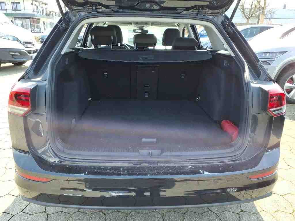 Volkswagen Golf Variant VIII 2.0 TDI DSG Life Navi LED AHK foto 8