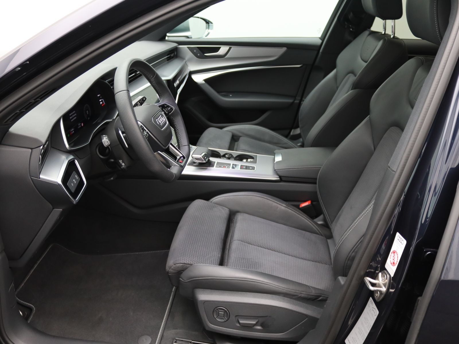 Audi S6 Avant TDI quattro / MMI-Navi+, Pano, AHK, LED foto 12