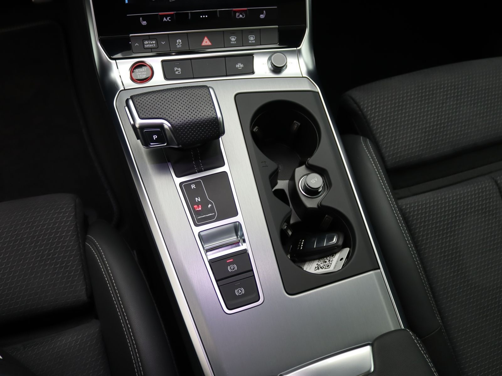 Audi S6 Avant TDI quattro / MMI-Navi+, Pano, AHK, LED foto 15