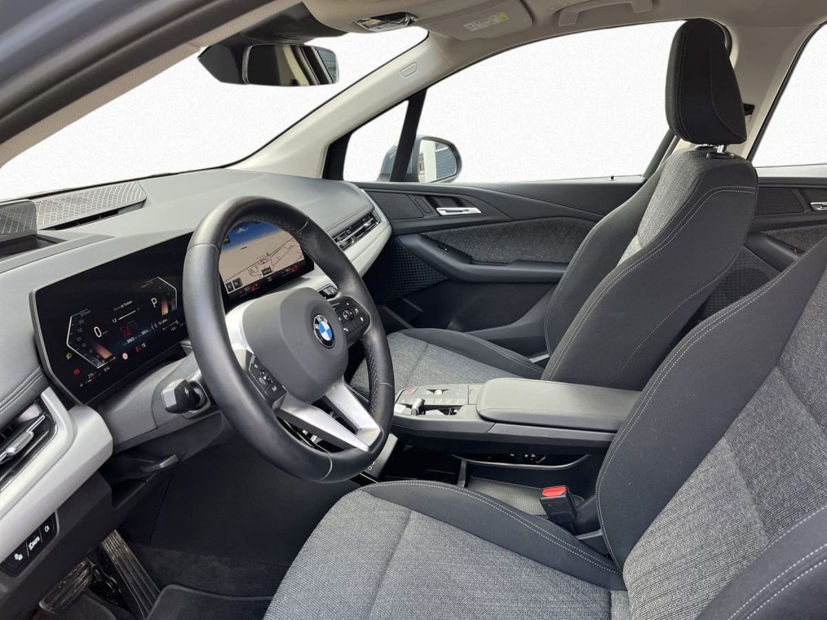 BMW 220i Active Tourer LC-Prof HUD DA+ PA+ AHK adLED foto 5