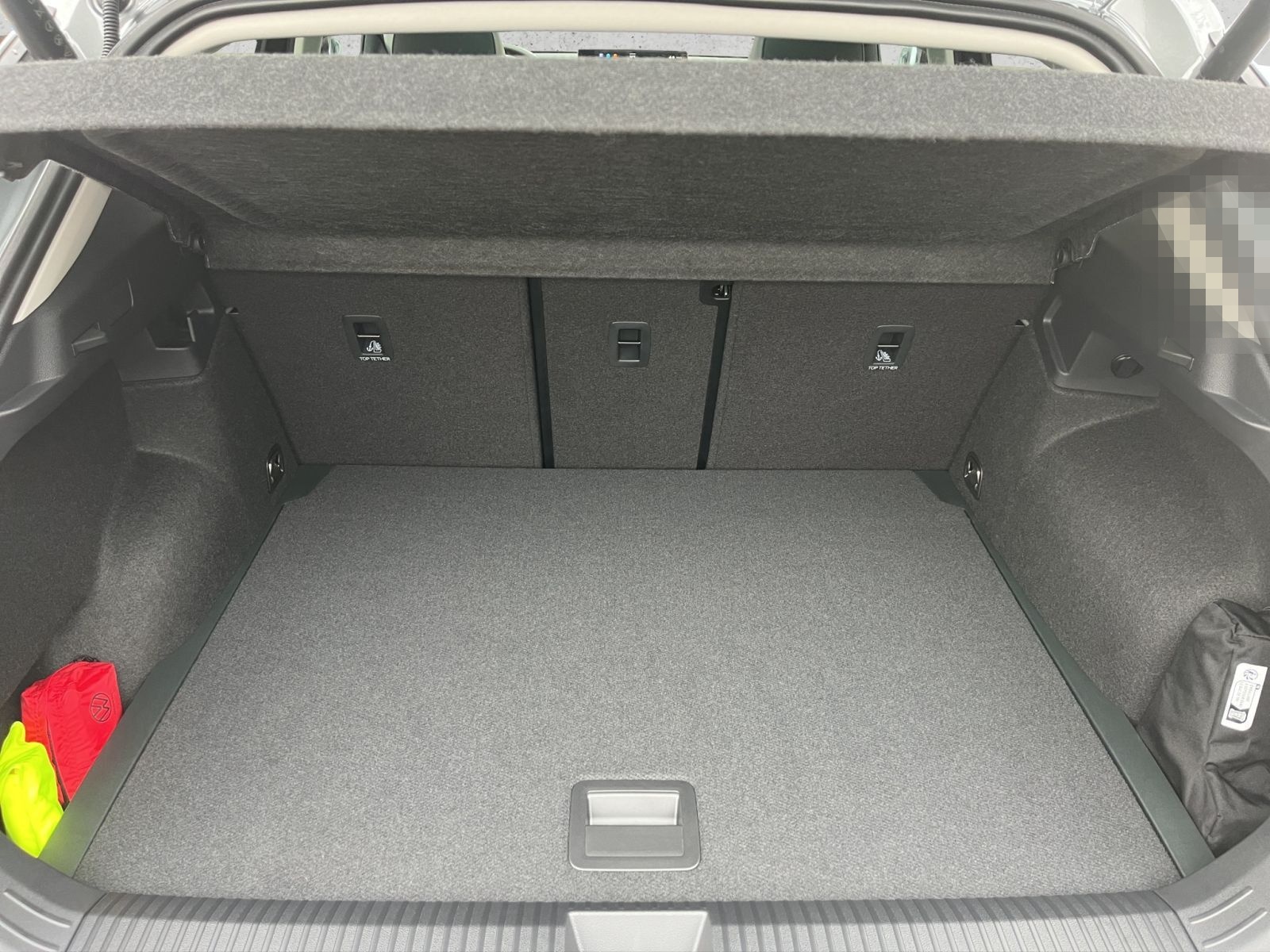 Volkswagen T-Roc Style 1.5 eTSI  DSG,IQ.LIGHT,IQ.DRIVE foto 13