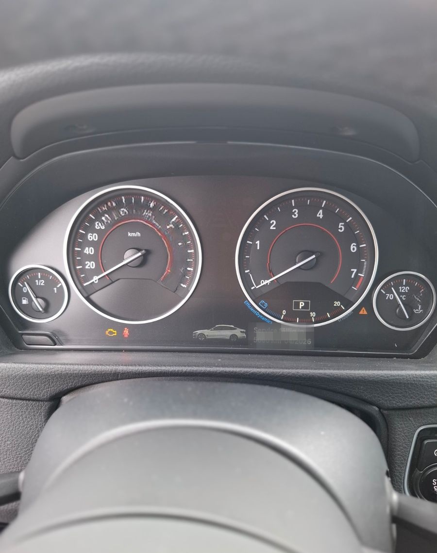 BMW 330 3 Gran Turismo 330 i M Sport foto 15