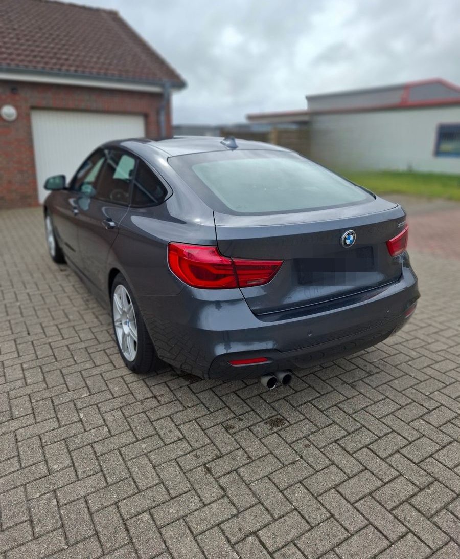 BMW 330 3 Gran Turismo 330 i M Sport foto 6