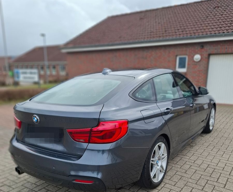BMW 330 3 Gran Turismo 330 i M Sport foto 8